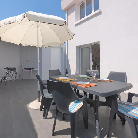Holiday Les Roses By Interhome Les Sables-dʼOlonne
